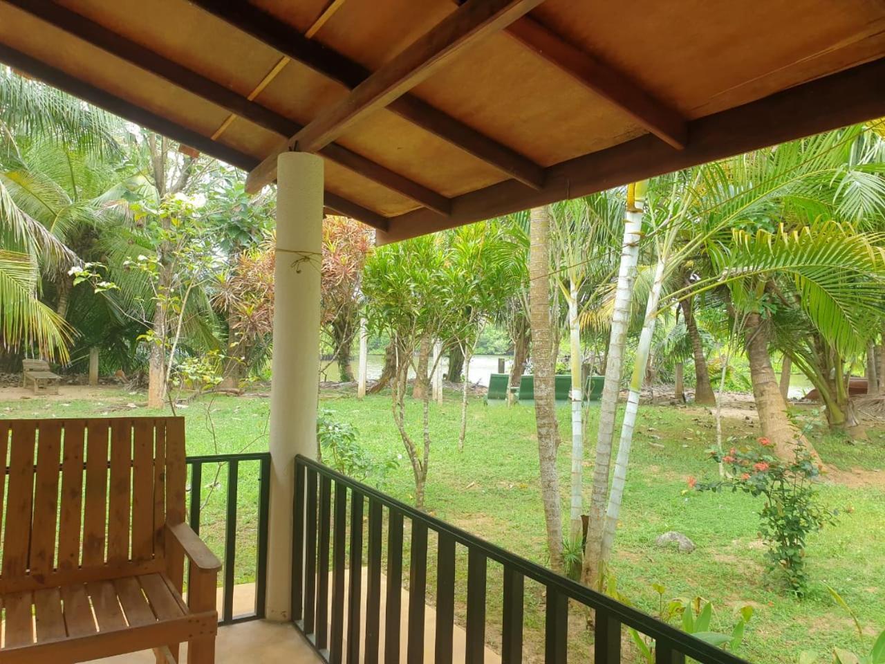 Beach Lagoon Guesthouse แทนกาลเล ภายนอก รูปภาพ
