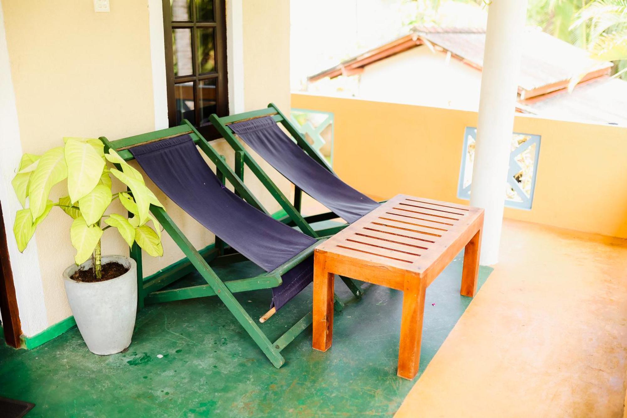 Beach Lagoon Guesthouse แทนกาลเล ภายนอก รูปภาพ