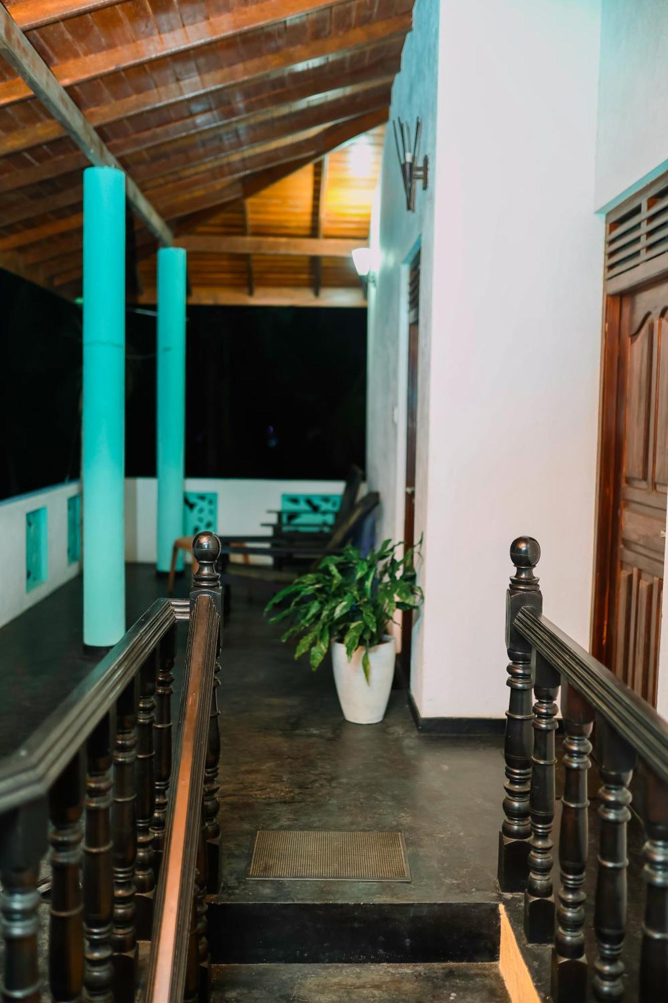 Beach Lagoon Guesthouse แทนกาลเล ภายนอก รูปภาพ
