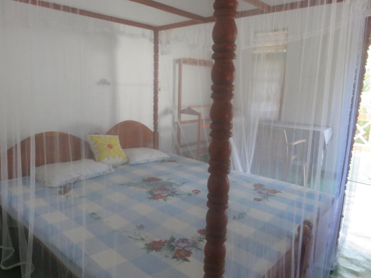 Beach Lagoon Guesthouse แทนกาลเล ภายนอก รูปภาพ