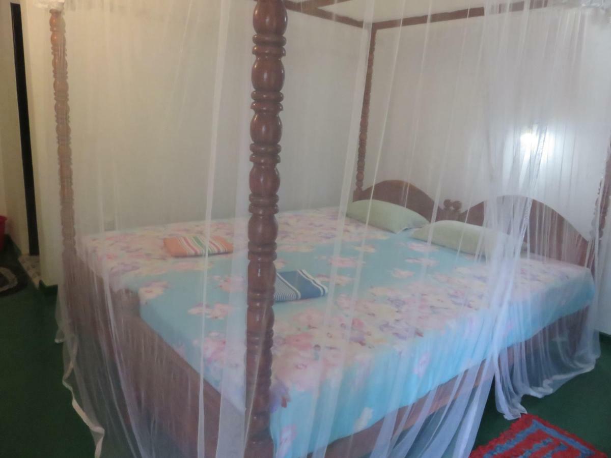 Beach Lagoon Guesthouse แทนกาลเล ภายนอก รูปภาพ